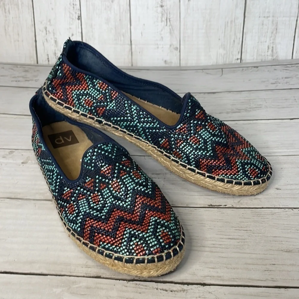 DV Dolce Vita Ottie Navy Woven Espadrilles